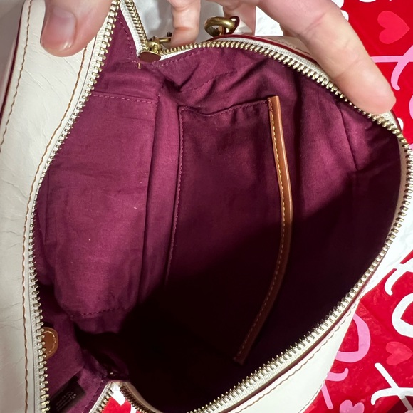 Authentic Coach Camera Bag in signature canvas. Great condition - Picture 4 of 8